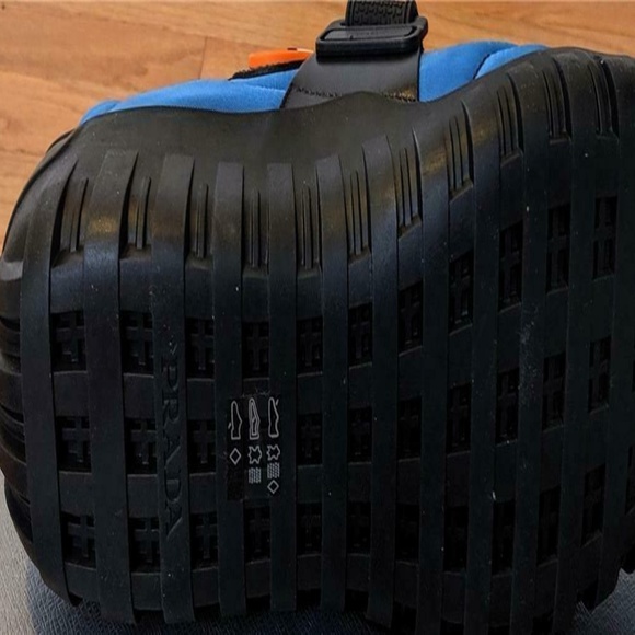 Mens Prada Nylon Colorblock Scuba Sneakers - Picture 6 of 6